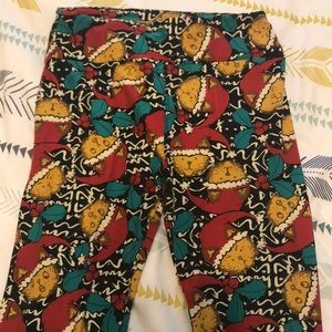 Lularoe Santa cat leggings